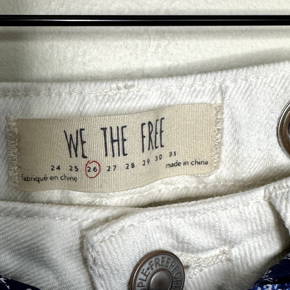 FREE PEOPLE Belt Out Cropped Bootcut Jeans Ocean Isle White {PP9} - Picture 4 of 6